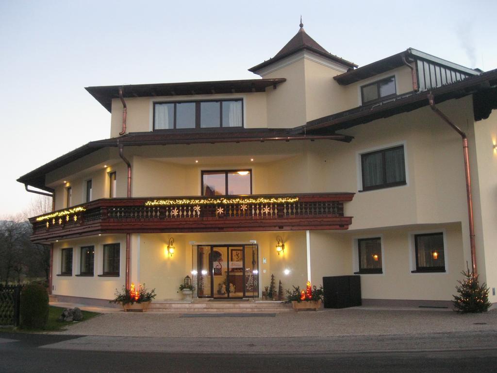 Pension Schloemmer Sankt Gilgen Exterior foto